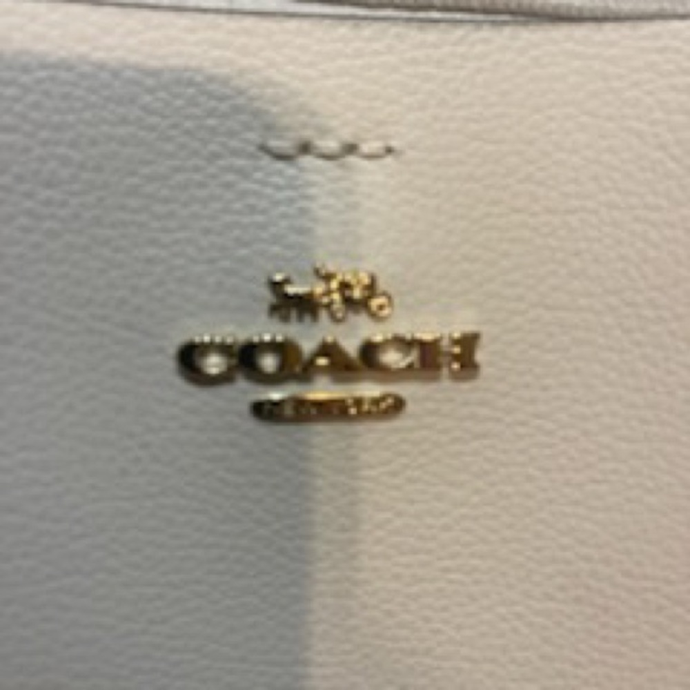 Coach Off-White Leather Shoulder Bag - Picture 7 of 11